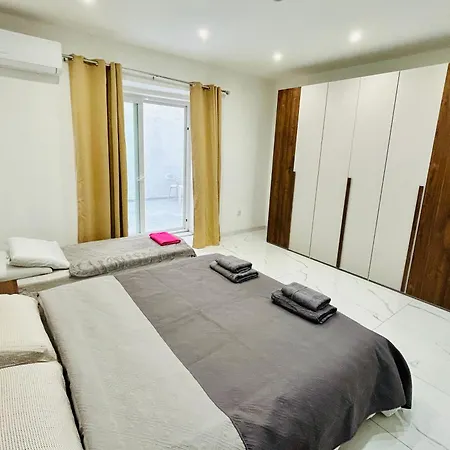 Habitación en casa particular Marina In Area, Private Gzira